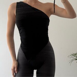 H&M Black One-Shoulder Tank Top